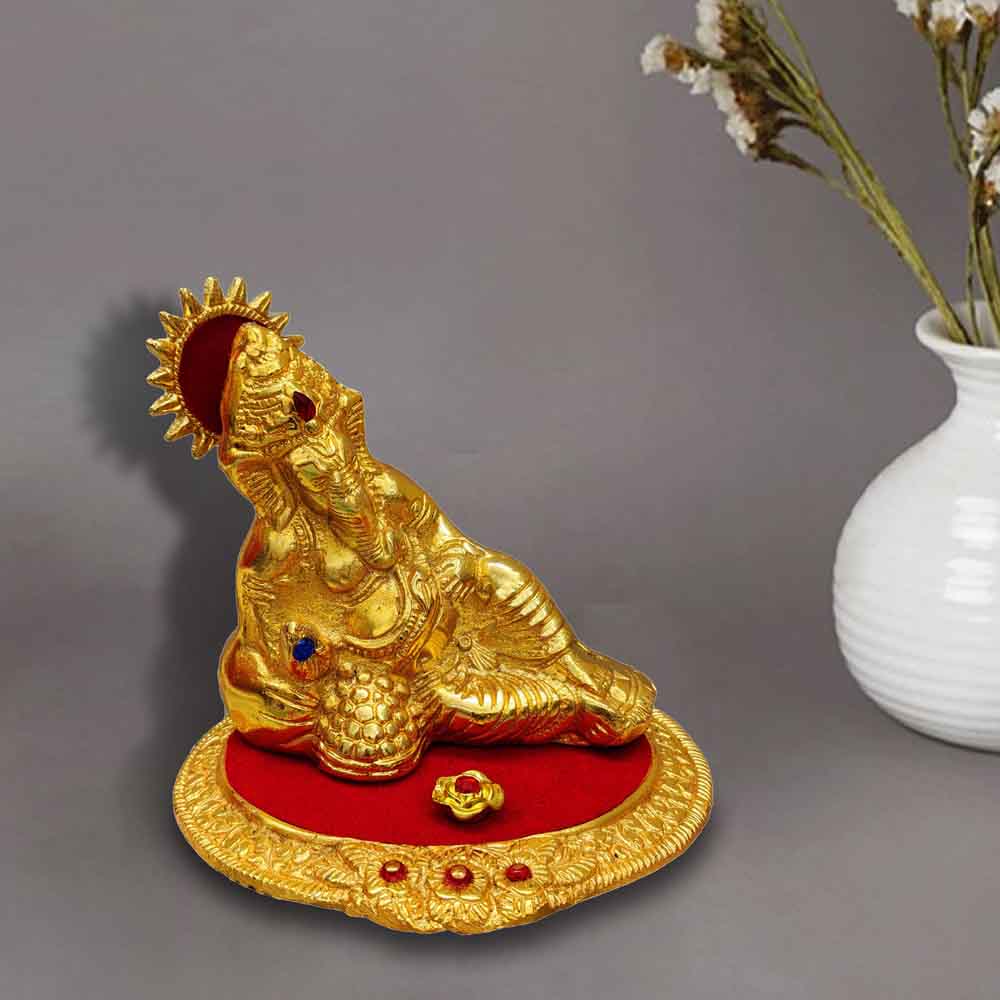 Lord Ganesha Statue 